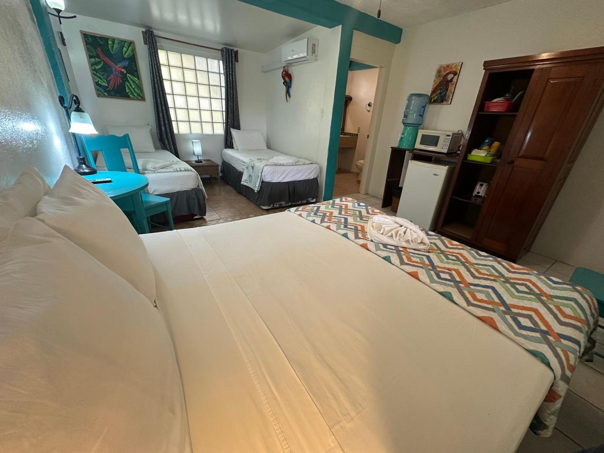 All Seasons Belize Hopkins Extérieur photo