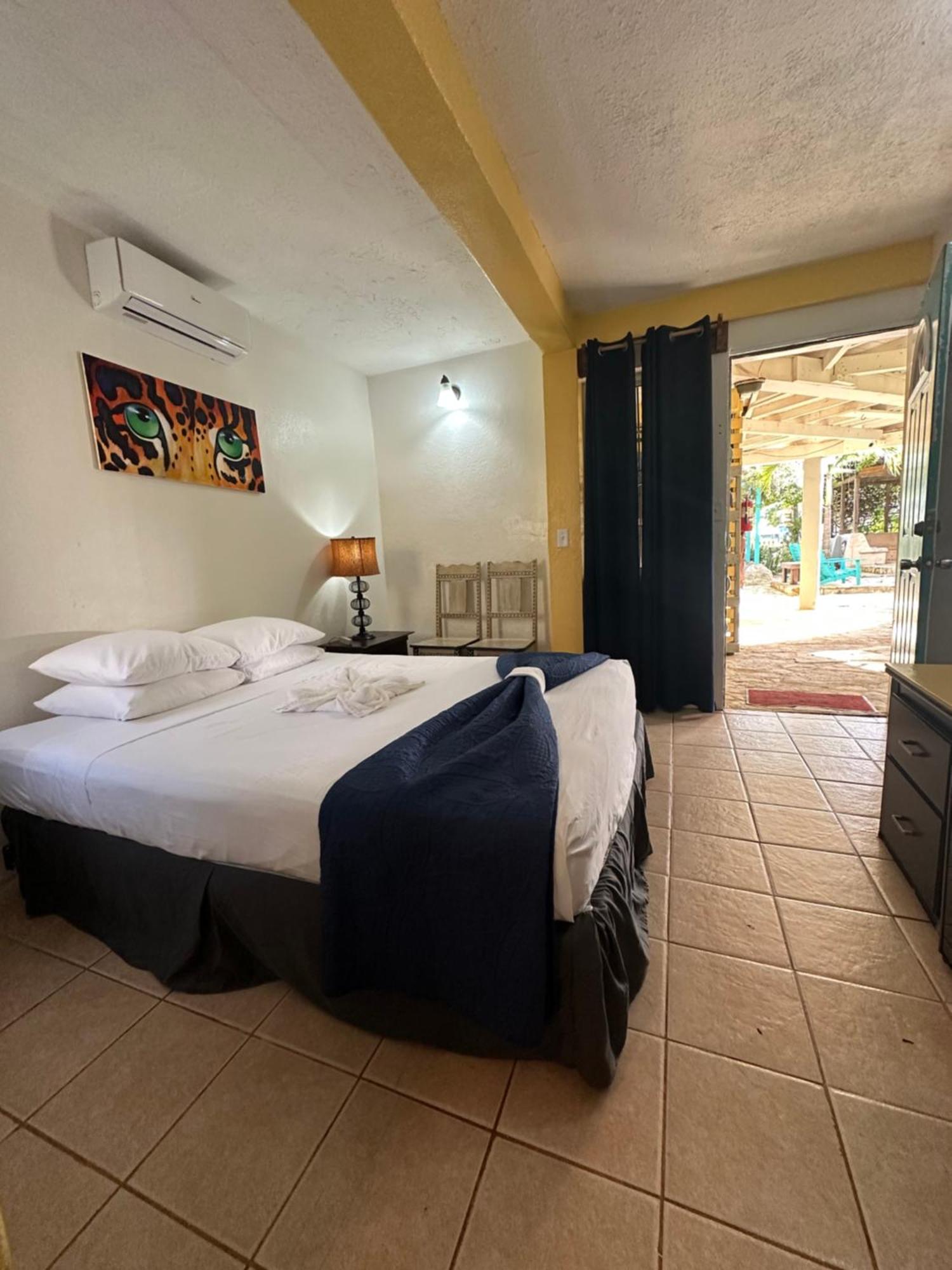 All Seasons Belize Hopkins Extérieur photo