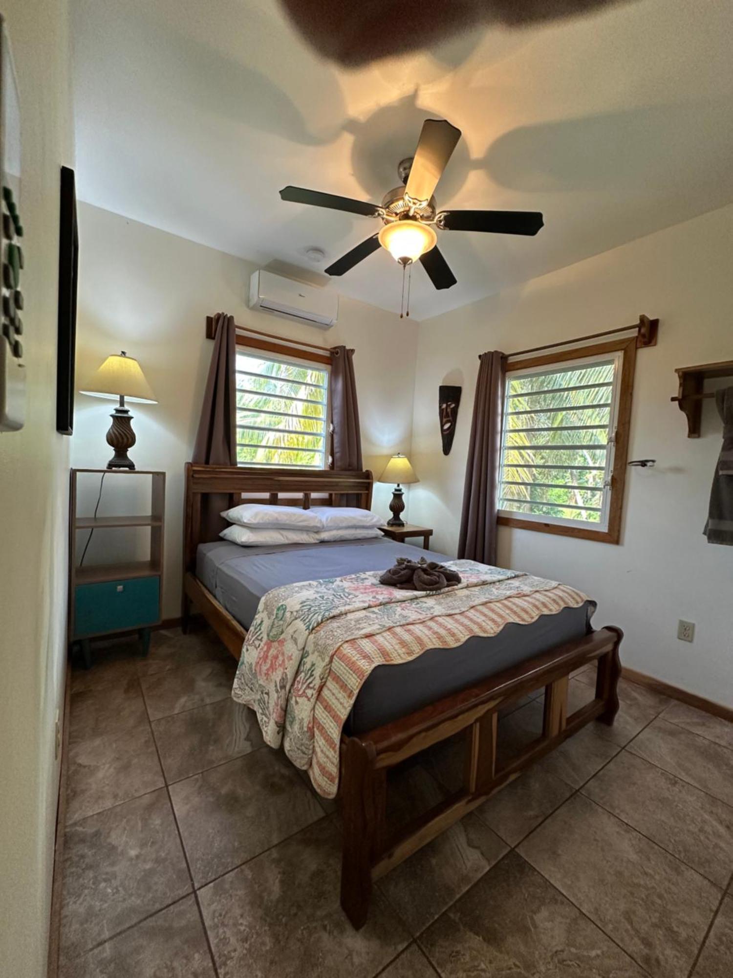 All Seasons Belize Hopkins Extérieur photo